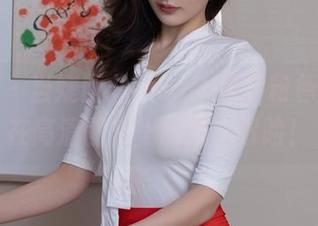 秀人网 – 当婕西儿jessie遇到粉色：一场在高清图库里的荒唐冒险！