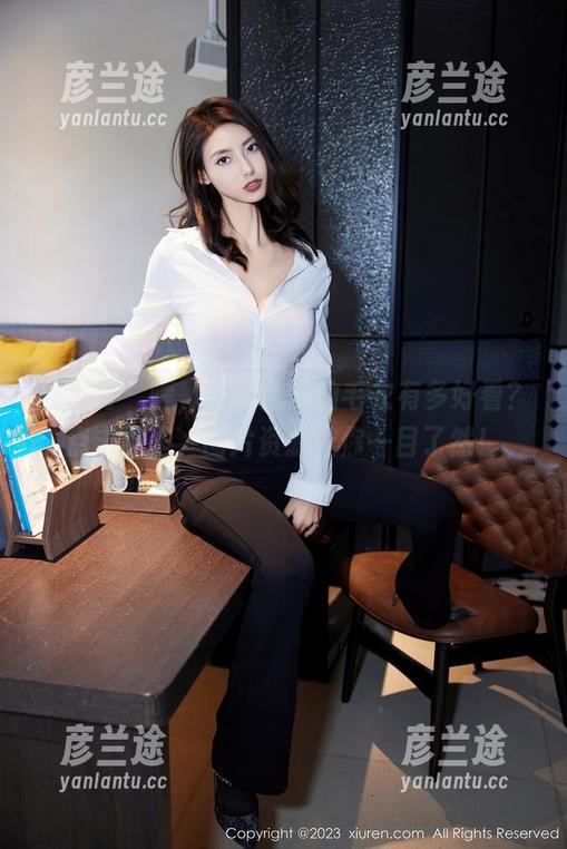 秀人网-玄子 秀人网 - 嘿,你猜玄子的毛衣有多好看?点击这里,图片资源让你一目了然!