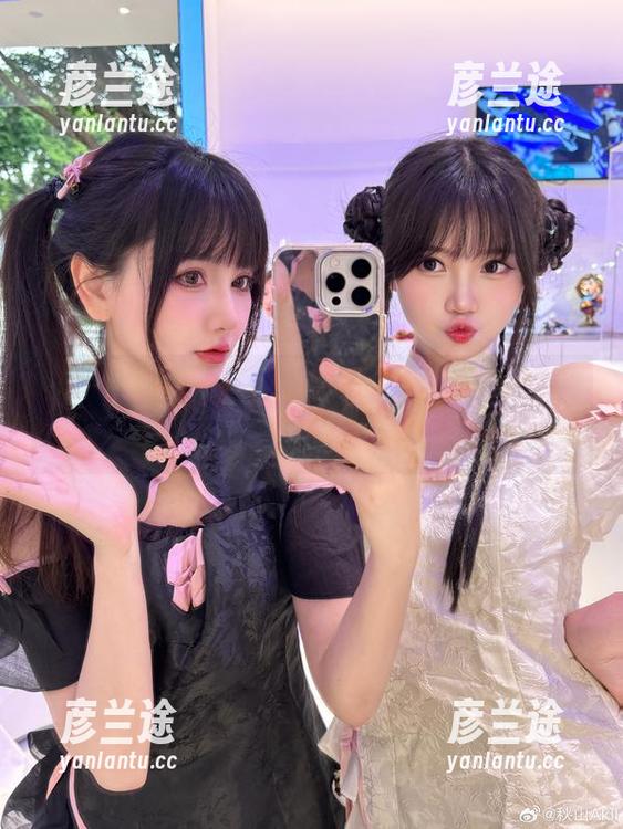 秋山AkI最新写真热浪来袭，狂三风格的每一帧都像是梦中的涟漪。