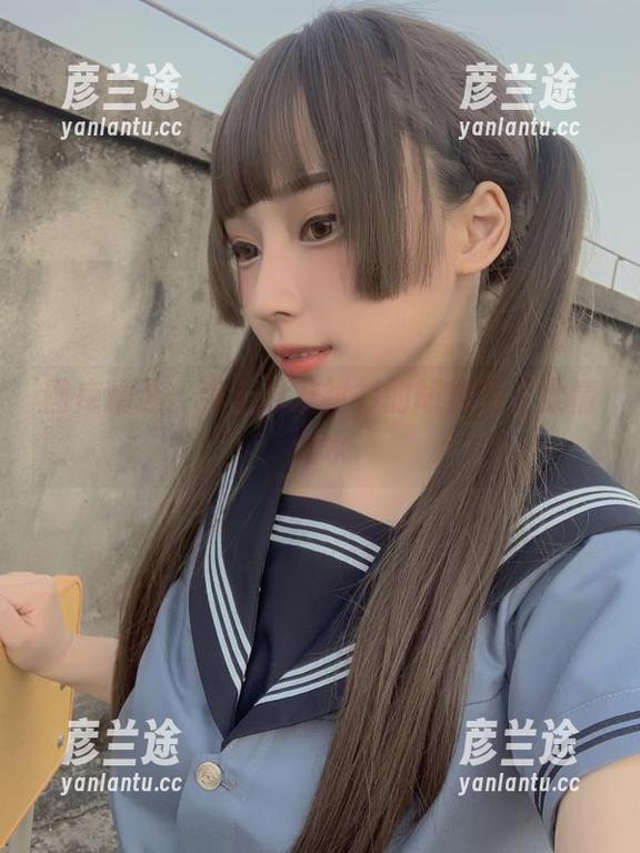 胡桃喵 图库精选:穿上男友衬衫的胡桃喵,柔情似水