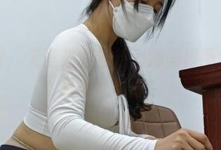 微密圈 – 无圣光的若若老师美脚图包，真是让人心动！