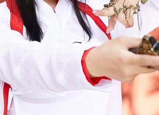 蜜桃社 – 高清图集：E杯奶茶的厨娘，让你想去拜访的味道