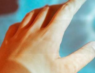 蜜桃社 – 私拍不只是穿衣服，美绪教你如何在居家里发光！