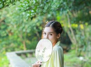 轰趴猫 – 姗姗就打奥特曼日常：作品集里的梦境，原图里漫步云端的感觉。