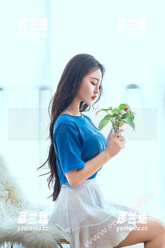 轰趴猫-棉花糖candy 轰趴猫 - 在棉花糖candy的护士服里:图片分享,甜甜的幻想呢