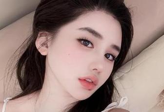 微密圈 – 更新了，阿色的波点内内图包，真是目不转睛!