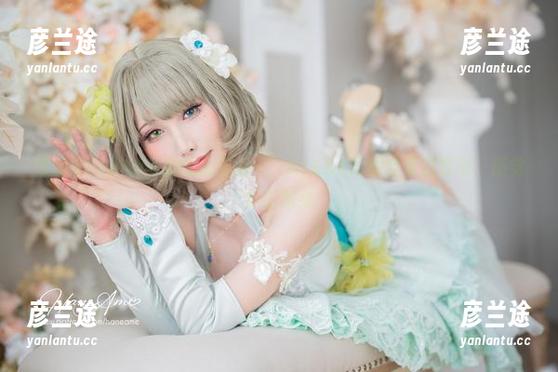 雨波HaneAme的私拍魔法——NIKKE阿妮丝夏日套图，感觉扑面而来
