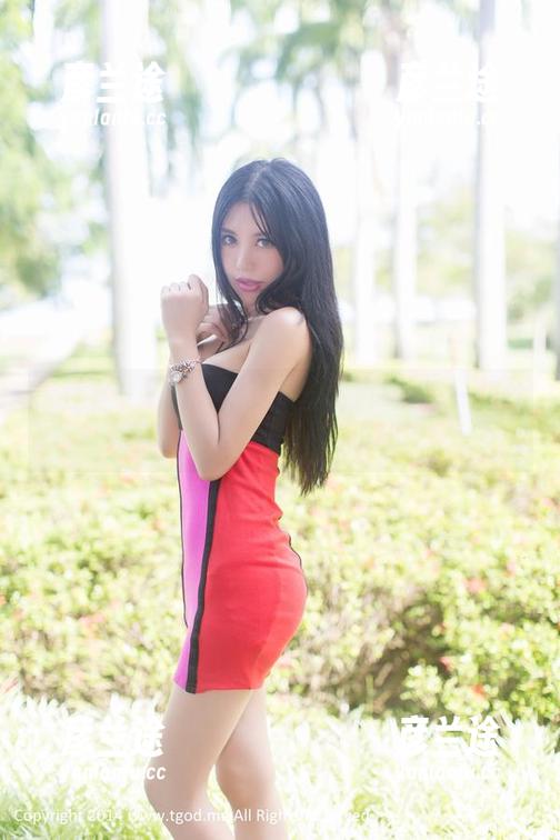 青豆客-Yumi尤美 青豆客 - Yumi尤美灰丝写真──每一根丝线都藏着不为人知的小秘密。