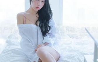 黑色窗户背后的韩国CoCo：图集下载，感受那份暧昧