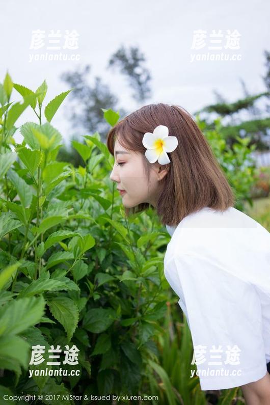 魅妍社-白沫 魅妍社 - 白沫的校服美图,谁说壁纸不能有点俏皮?
